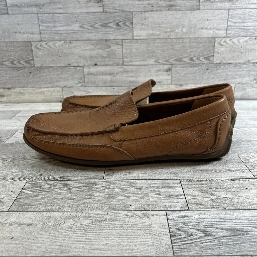 Clarks fashion today
